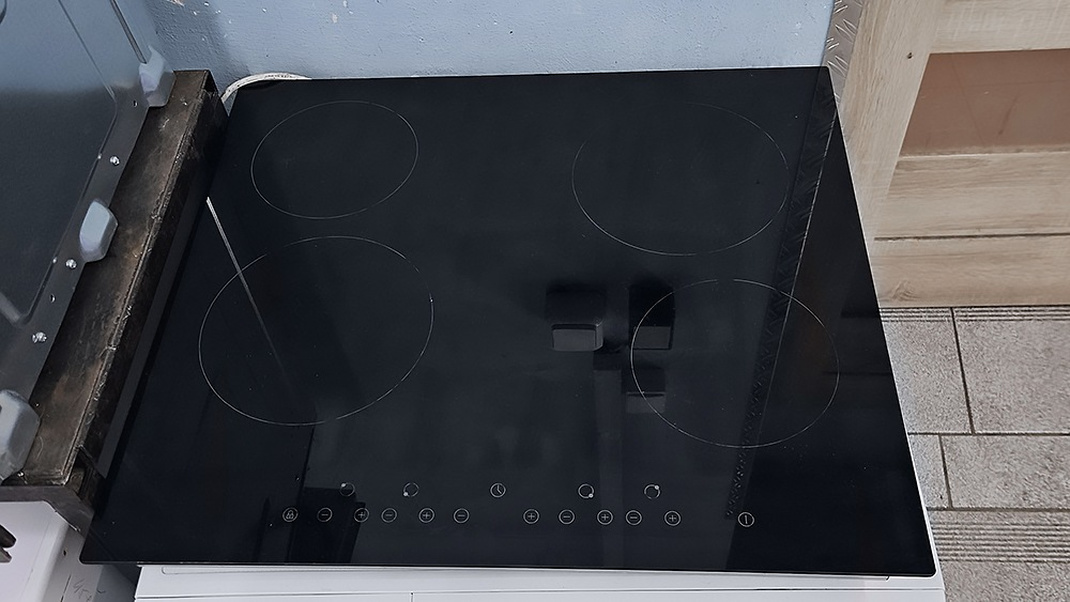 Sklokeramická varná deska, 59x52 – Varné desky | Elektro Bazar Liberec