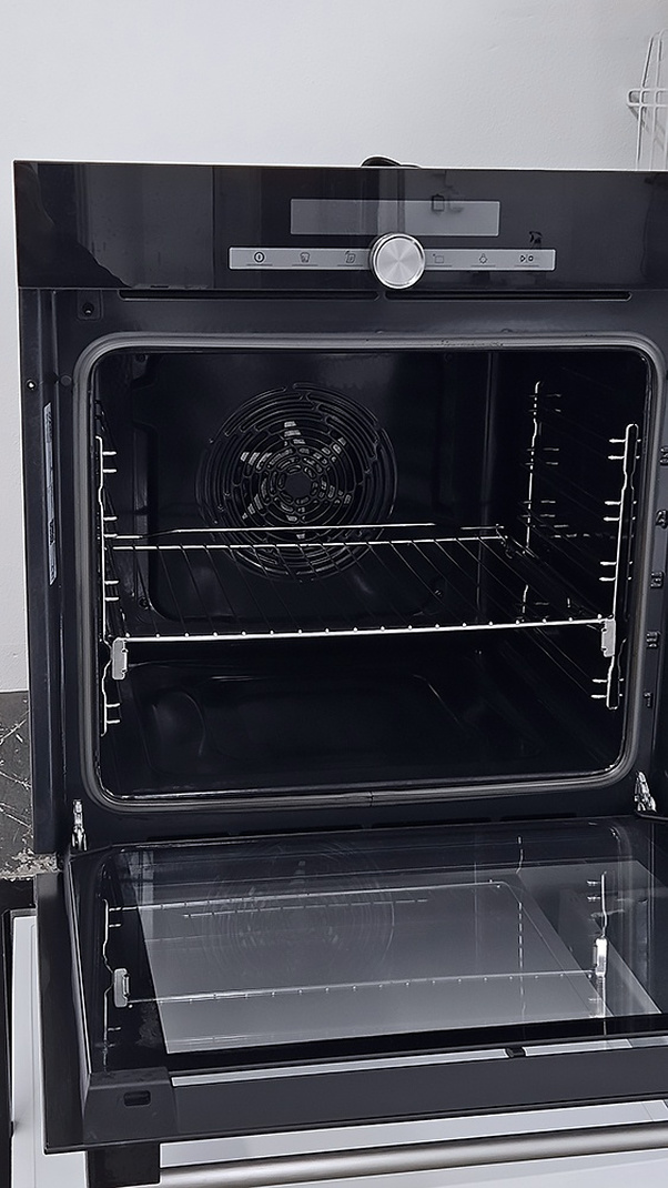 Horkovzdušná trouba MORA, gril, design: nerez – Samostatné vestavné trouby | Elektro Bazar Liberec