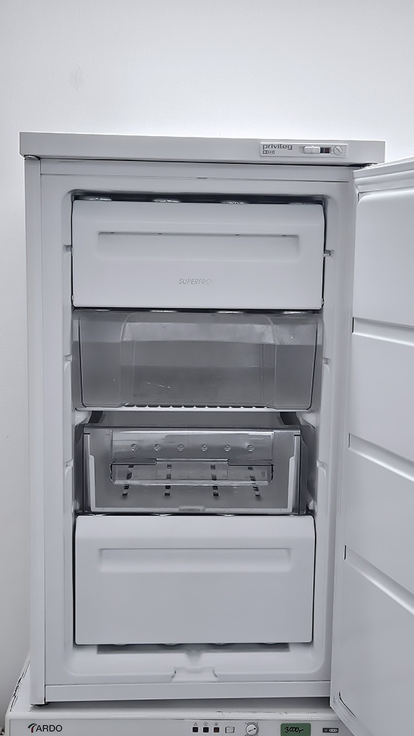 Zásuvkový mrazák PRIVILEG (AEG) – Mrazáky | Elektro Bazar Liberec