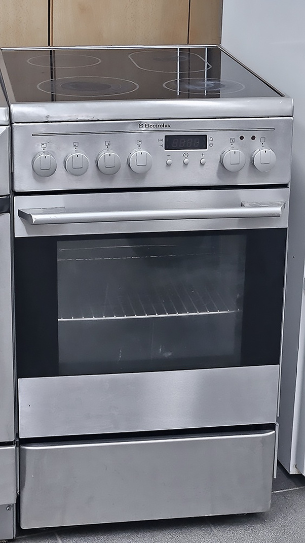 Sklokeramický sporák ELECTROLUX, horkovzdušná trouba – Volně stojící sporáky | Elektro Bazar Liberec