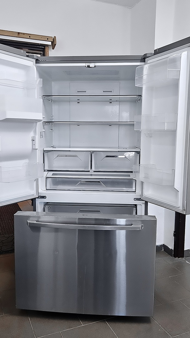 Americká lednice s mrazákem ELECTROLUX – Lednice s mrazákem | Elektro Bazar Liberec