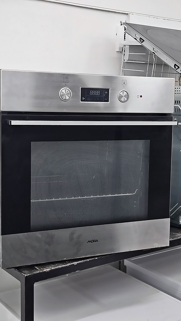 Horkovzdušná trouba MORA, gril, design: nerez – Samostatné vestavné trouby | Elektro Bazar Liberec